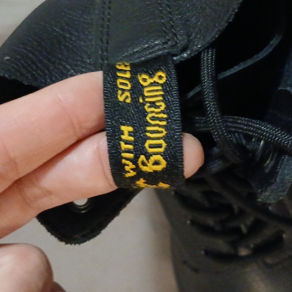 DR MARTENS  1460 Pascal  Virginia Black Leather Lace-Up Boots Size 7 - Picture 9 of 16